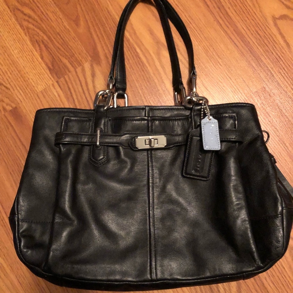 Coach small shoulder bag